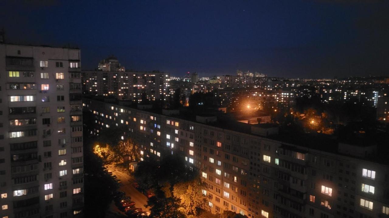 Чудова Квартира Для Відпочинку І Роботи На Оболоні Kiev Eksteriør billede